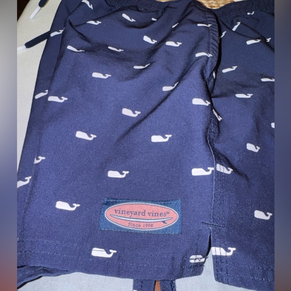 Vineyard Vines Boys Whale Print Swim Trunks Youth Medium Navy and white - Picture 5 of 5